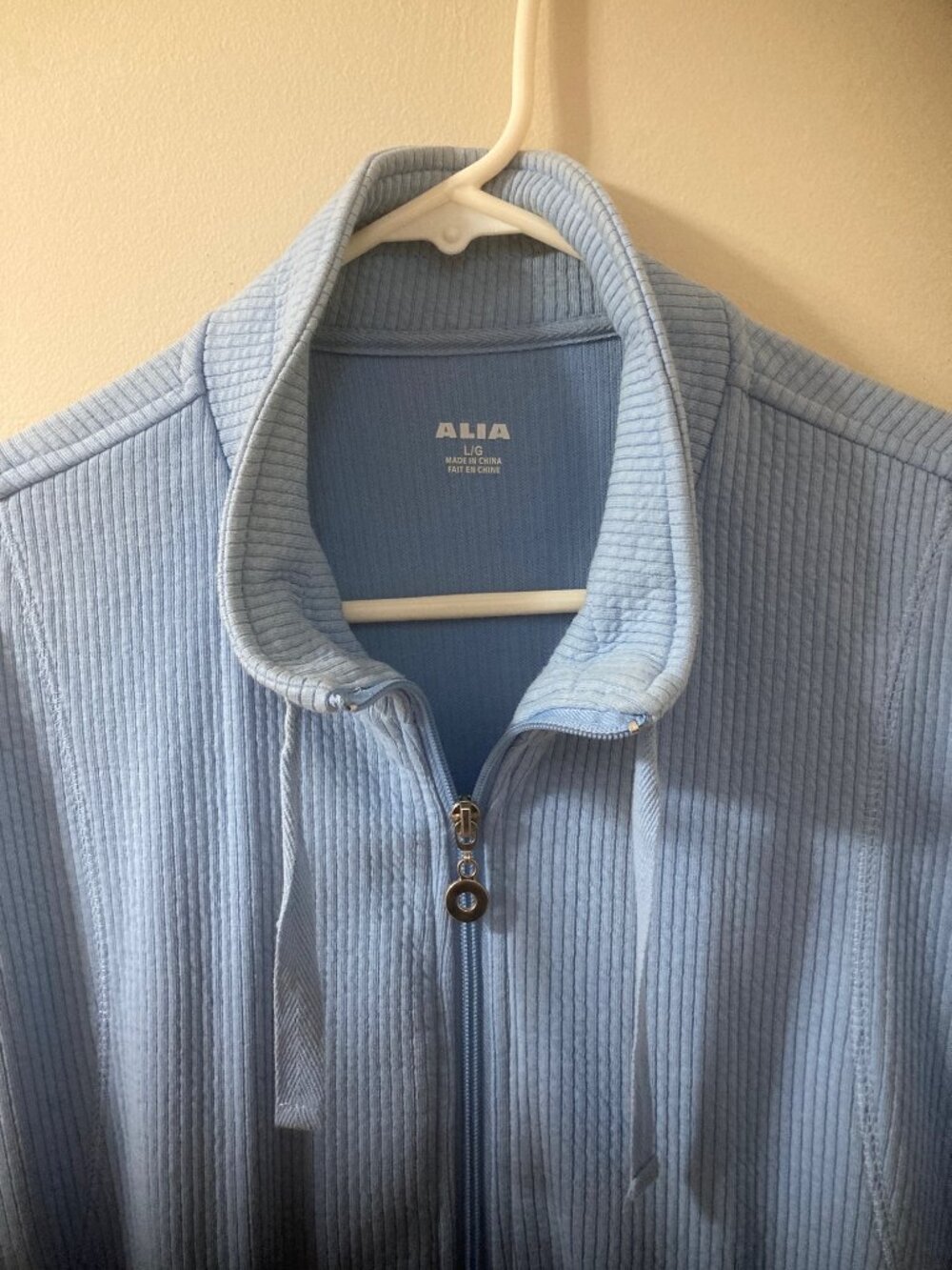 Alia Blue Ribbed Zip-Up Jacket - Picture 2 of 3